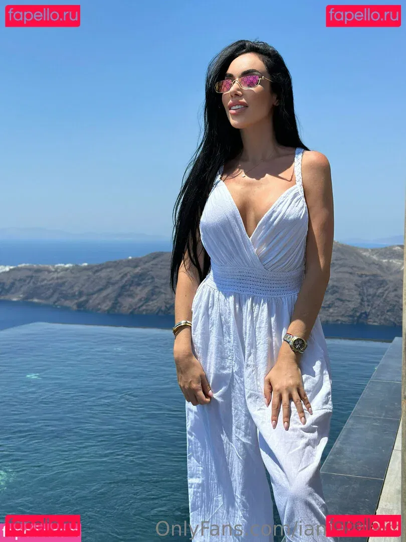 alinaboobs Onlyfans Photo Gallery 