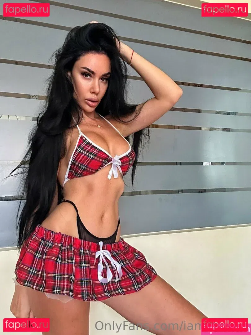 alinaboobs Onlyfans Photo Gallery 