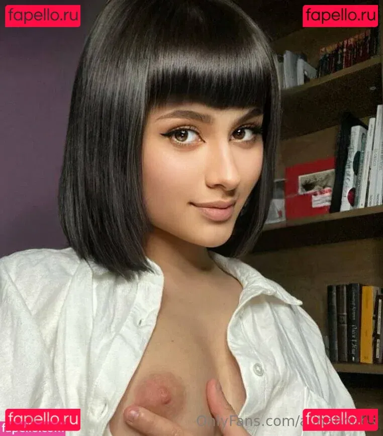 alinaboobs Onlyfans Photo Gallery 