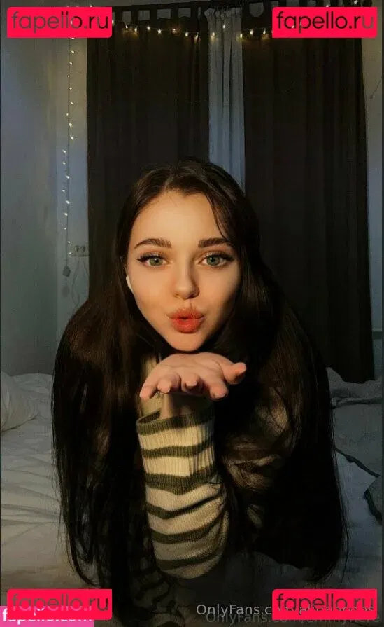 alinaboobs Onlyfans Photo Gallery 