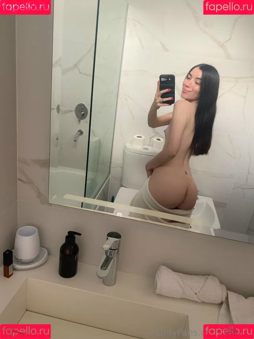 caruty Onlyfans Photo Gallery 