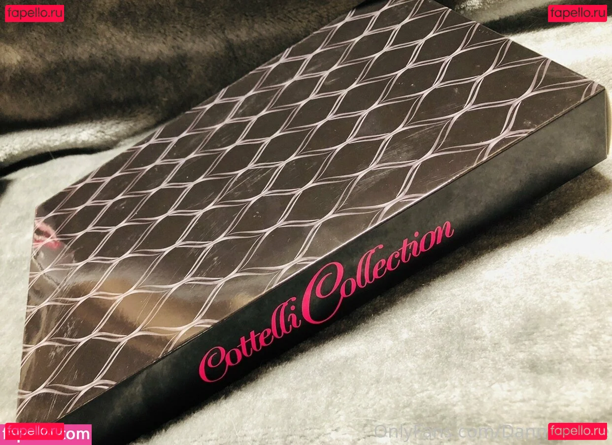 free-of-model Onlyfans Photo Gallery 