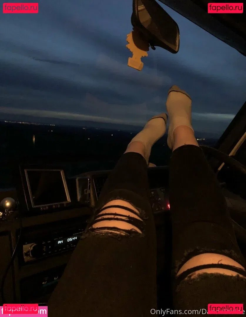 free-of-model Onlyfans Photo Gallery 