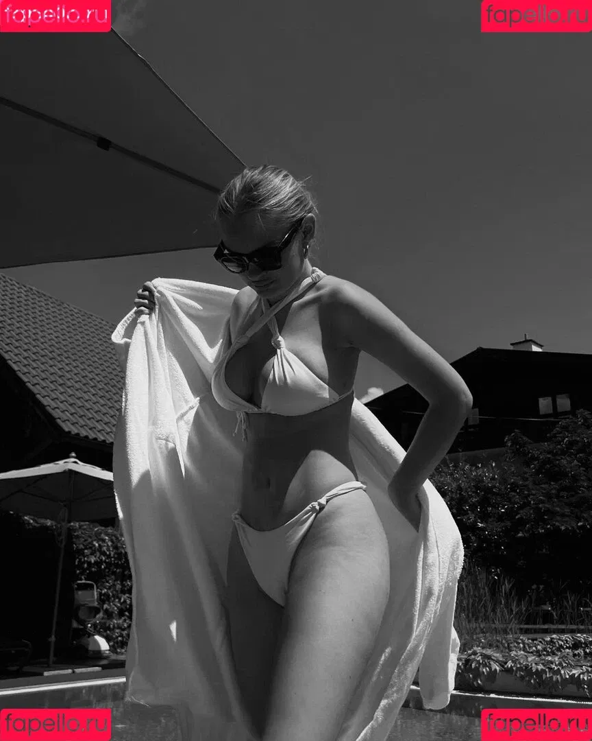 Julemariep Onlyfans Photo Gallery 