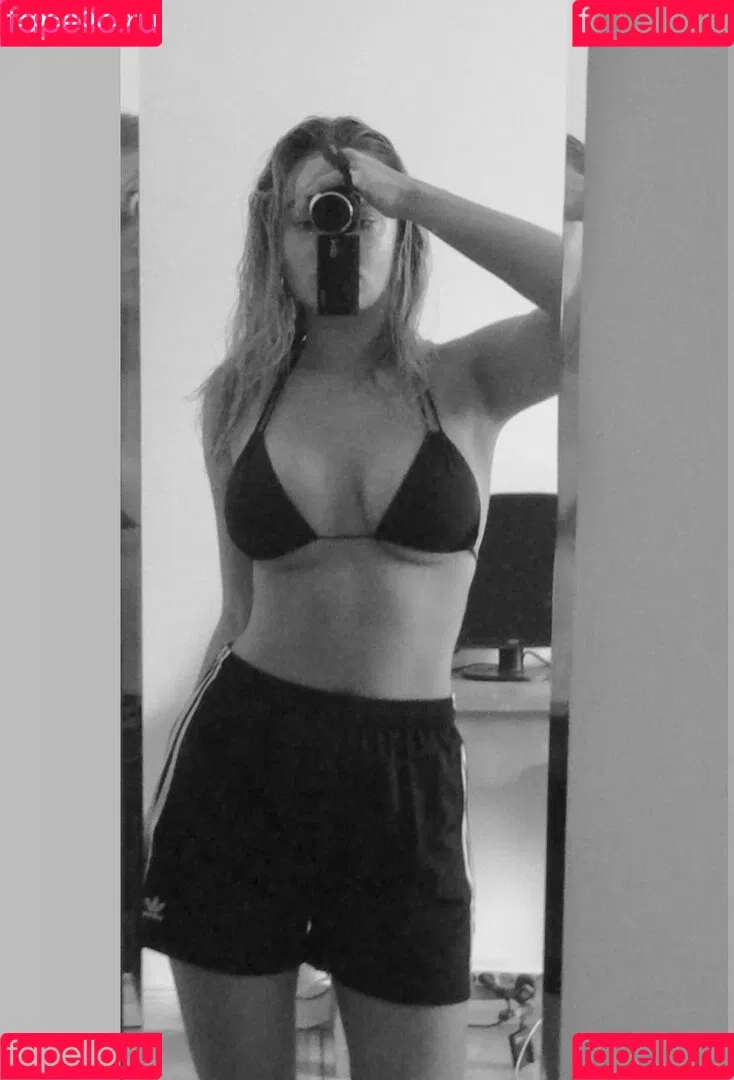 Julemariep Onlyfans Photo Gallery 