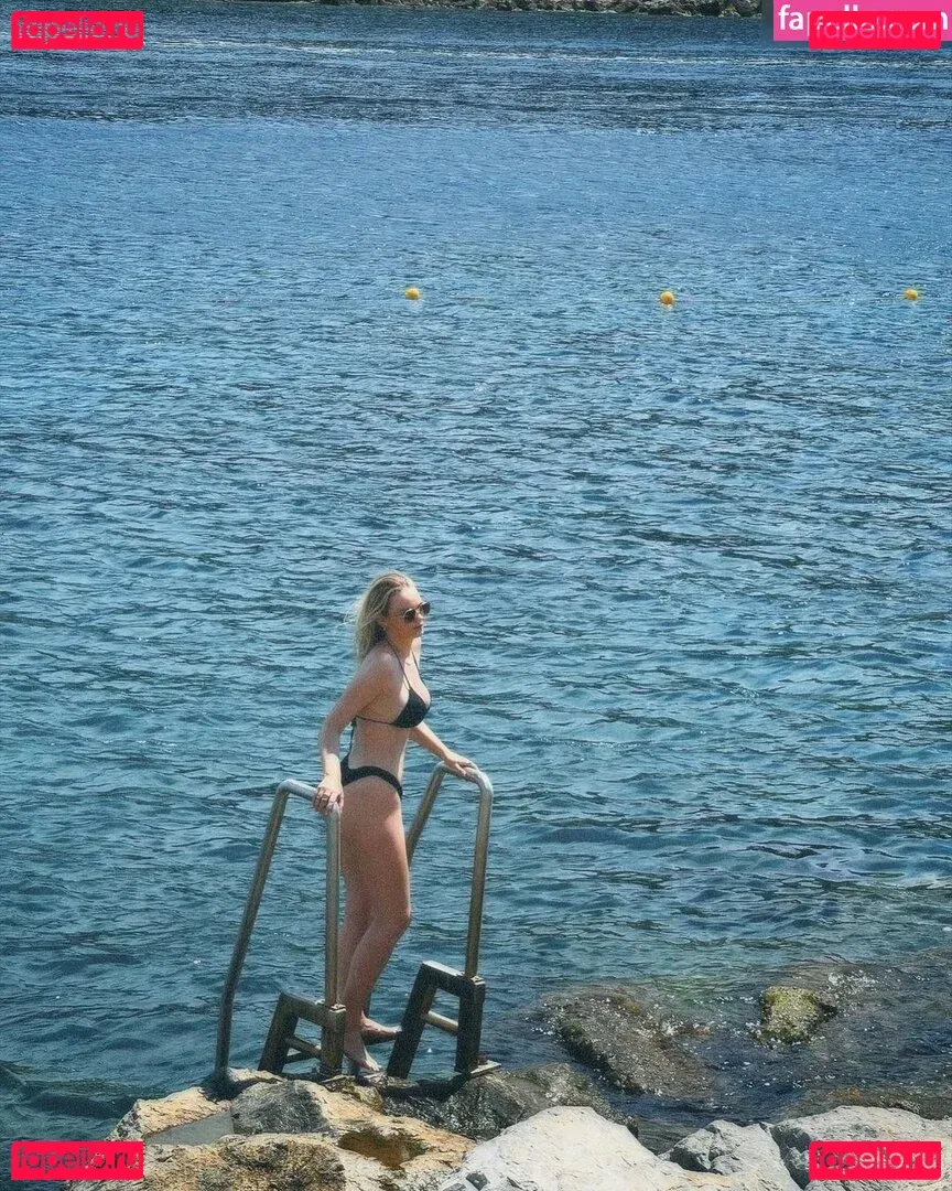 Julemariep Onlyfans Photo Gallery 