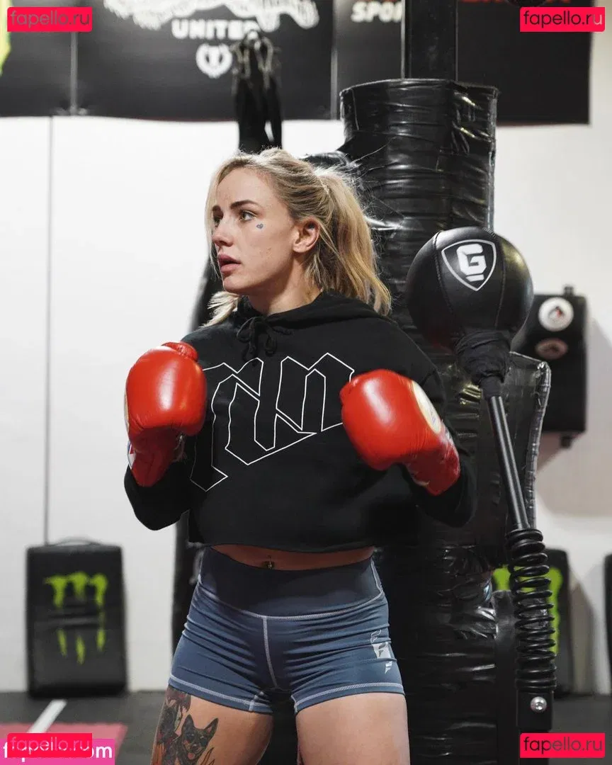 Misaki.Risu Onlyfans Photo Gallery 