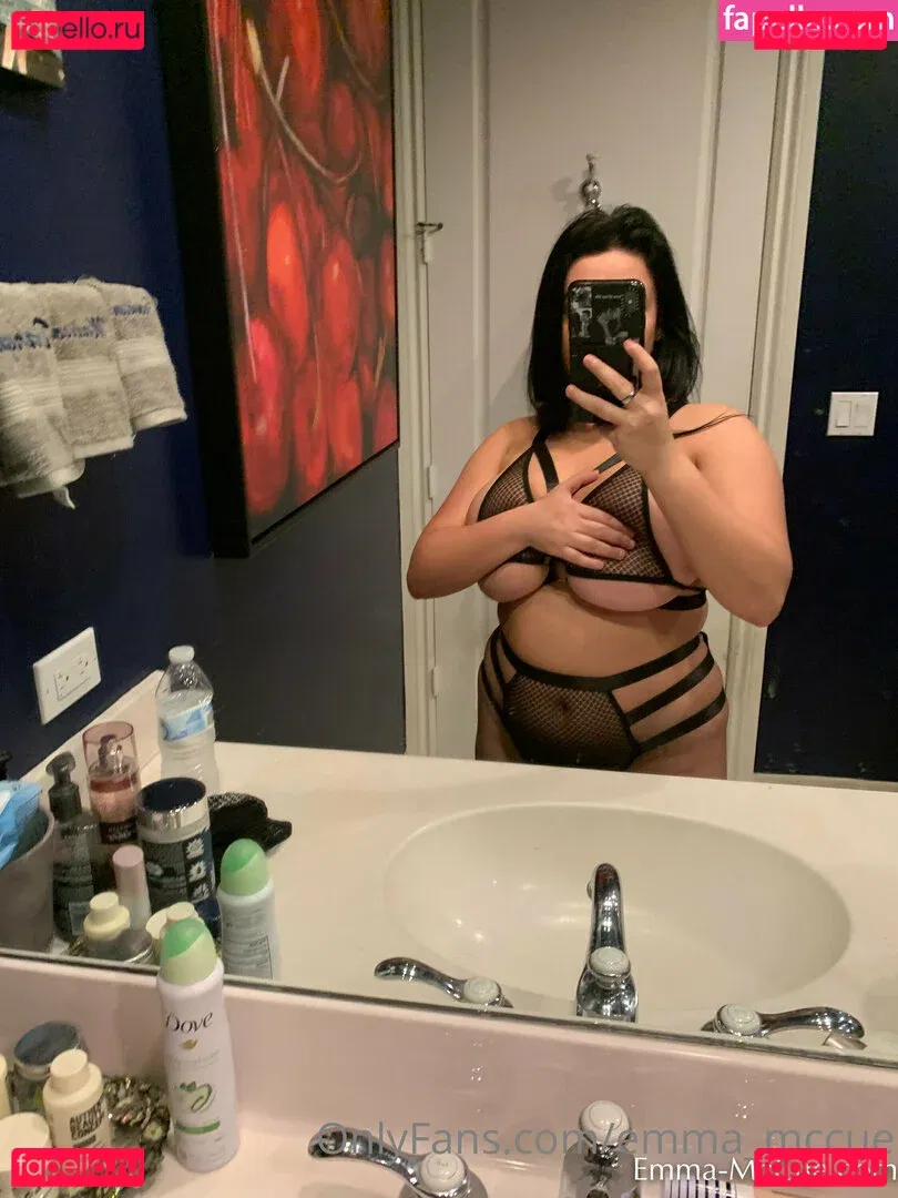 Emma McCue Onlyfans Photo Gallery 