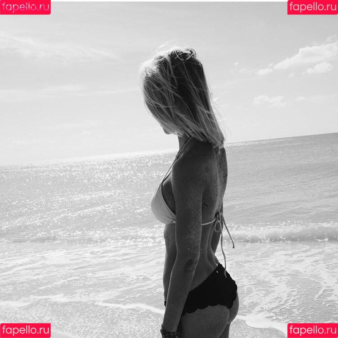 Stella The Light Onlyfans Photo Gallery 