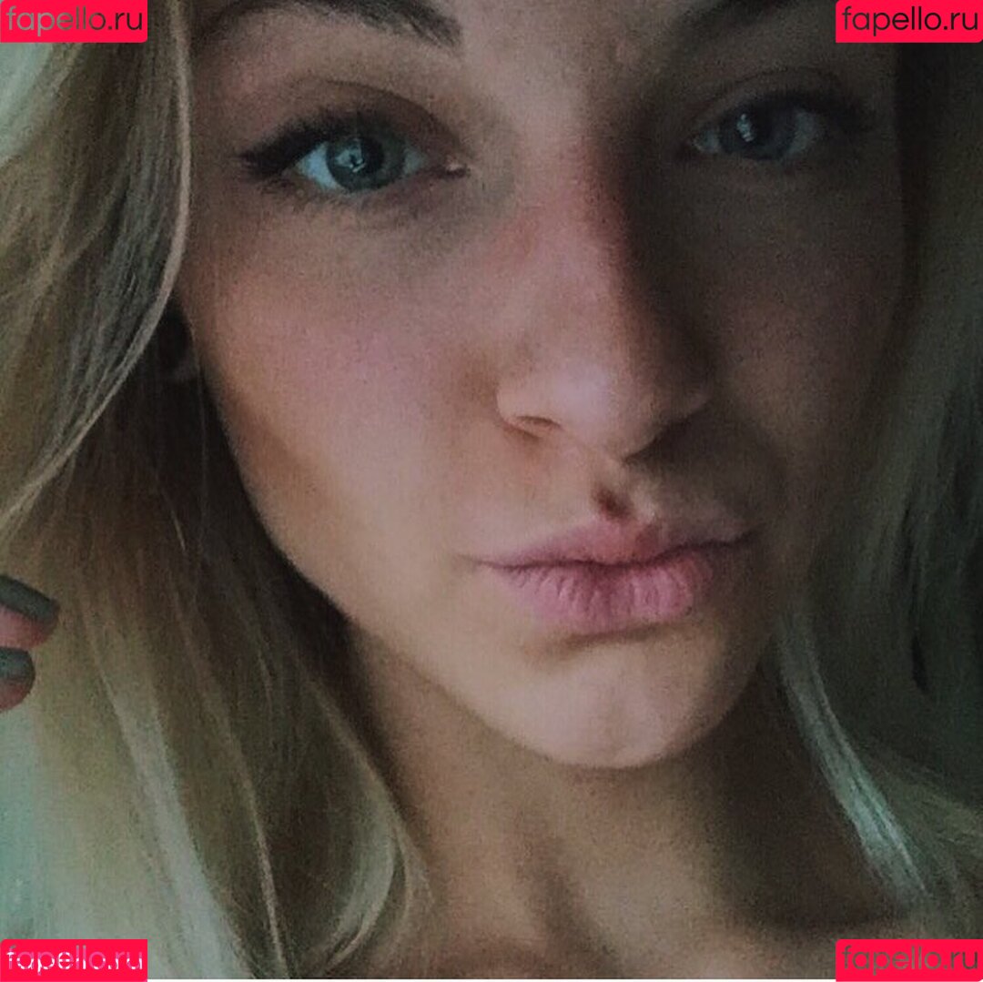 Stella The Light Onlyfans Photo Gallery 