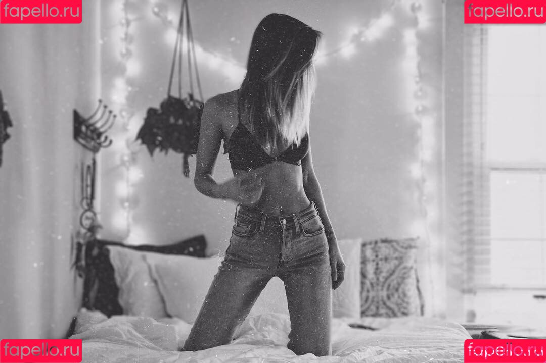 Stella The Light Onlyfans Photo Gallery 