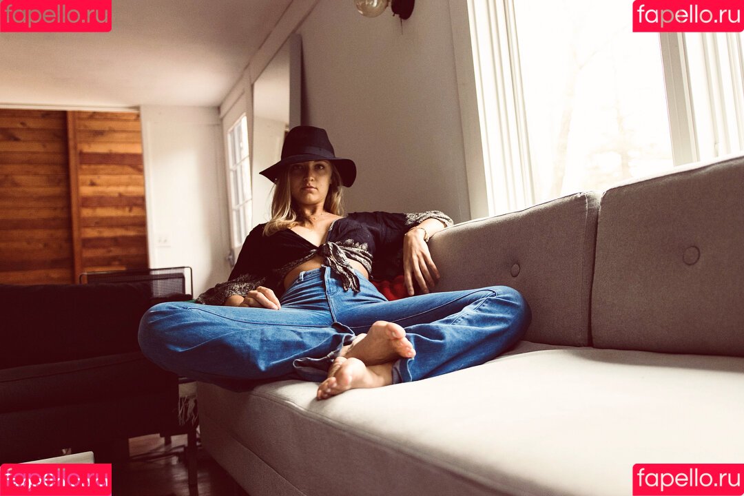 Stella The Light Onlyfans Photo Gallery 