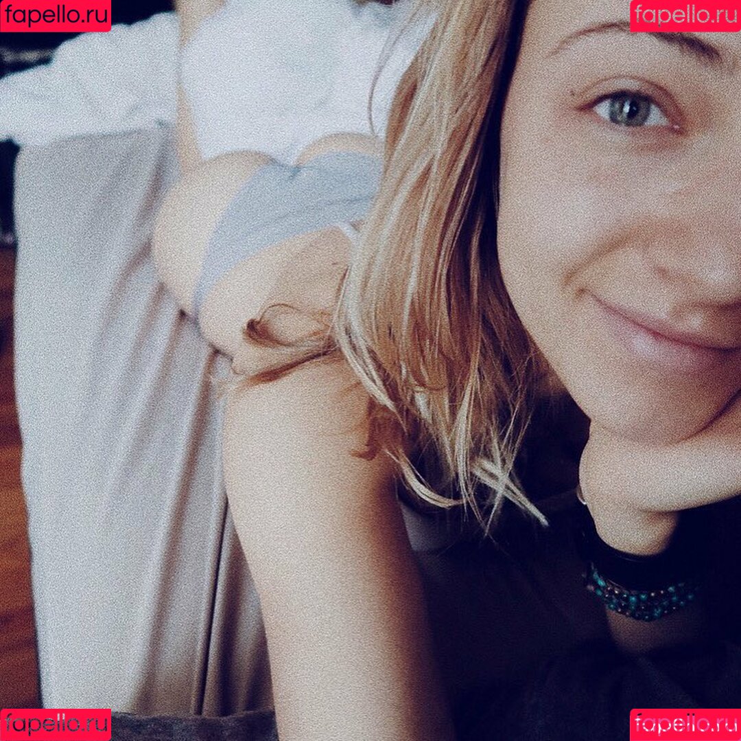 Stella The Light Onlyfans Photo Gallery 