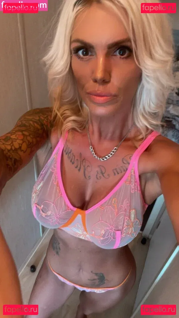 Filthy Frankie Onlyfans Photo Gallery 