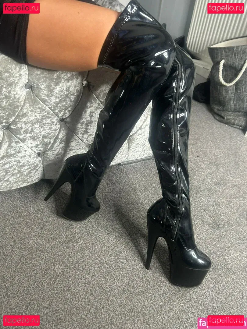 Filthy Frankie Onlyfans Photo Gallery 