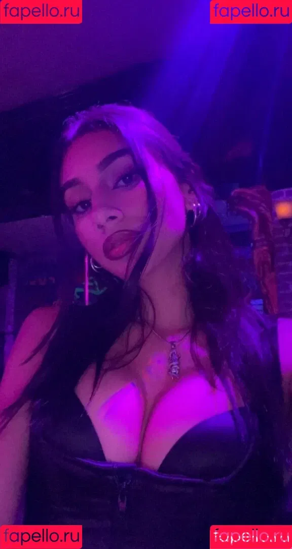Nishozoldyck Liluzihoe Onlyfans Photo Gallery 