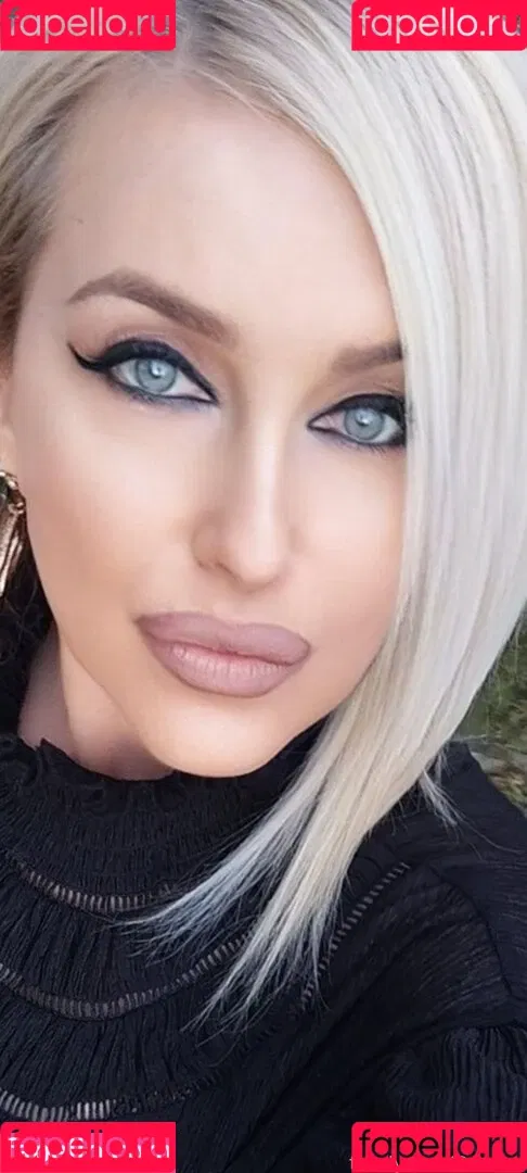Catinca Onlyfans Photo Gallery 