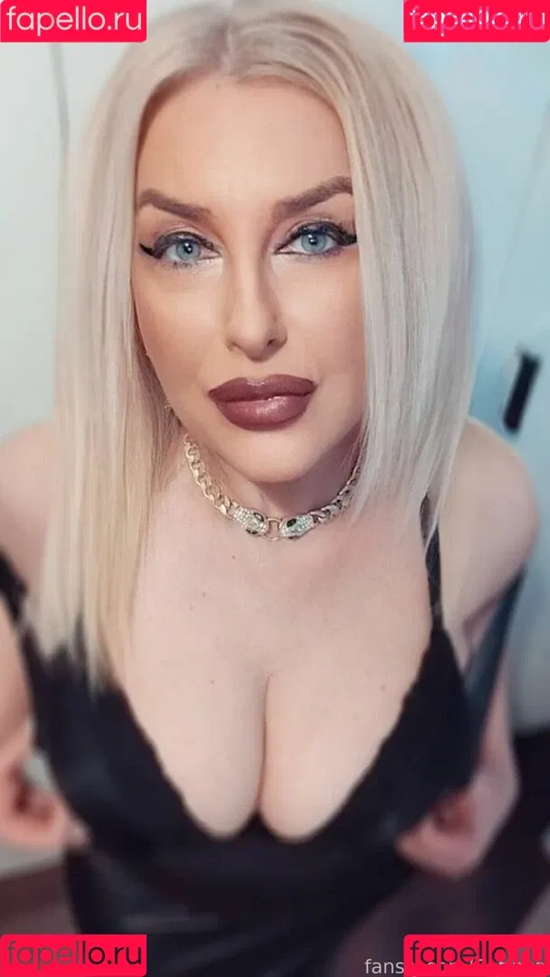 Catinca Onlyfans Photo Gallery 