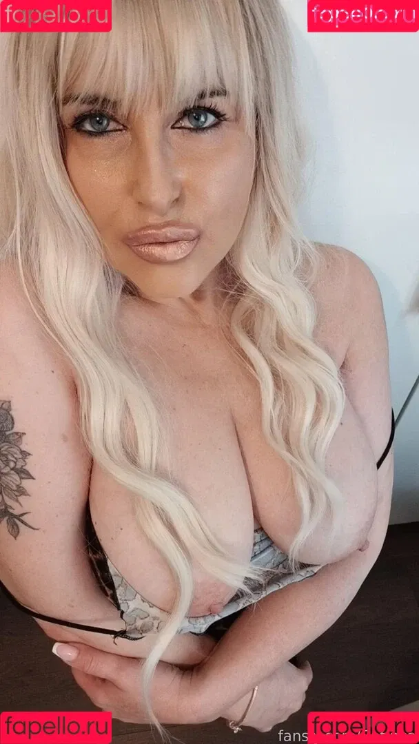 Catinca Onlyfans Photo Gallery 