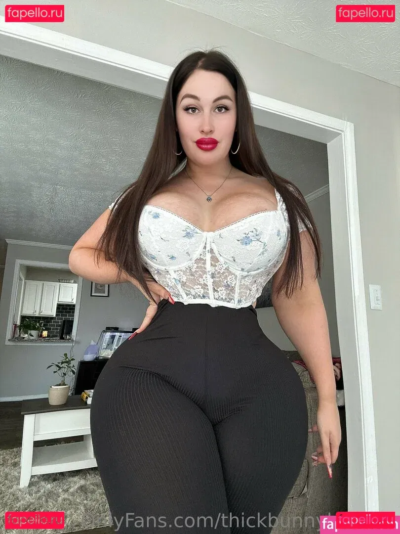 thickbunnylexifree Onlyfans Photo Gallery 