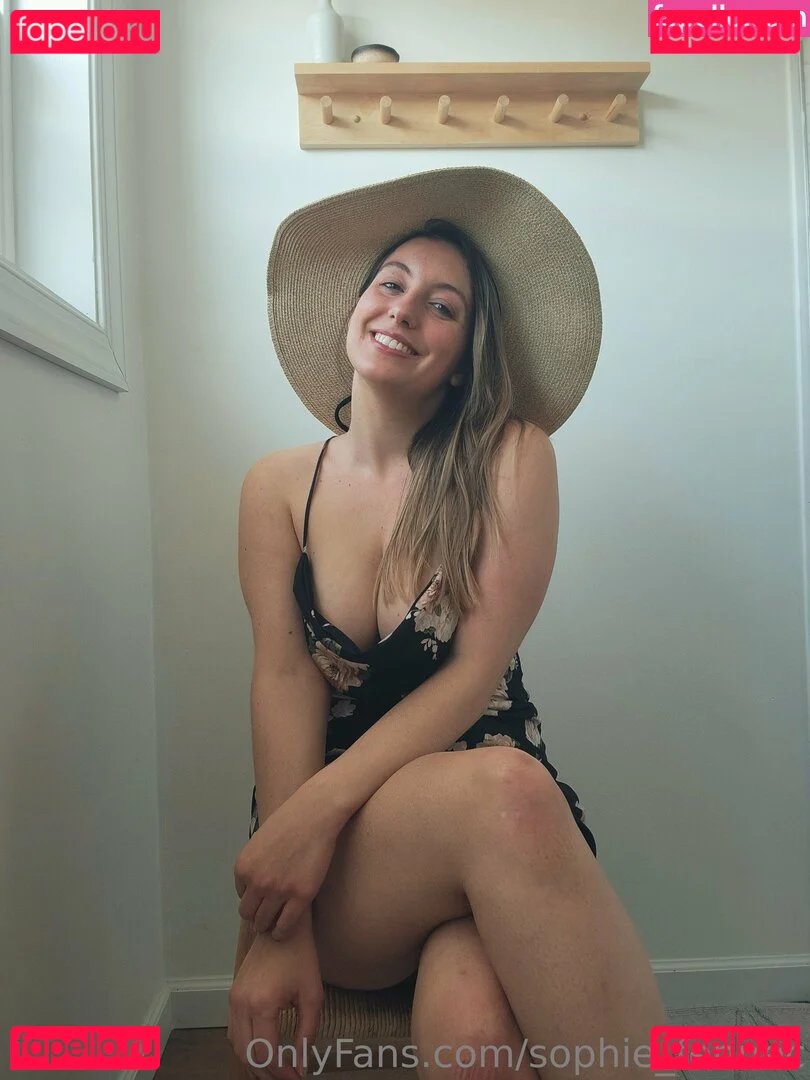 Sophie_fennec Onlyfans Photo Gallery 