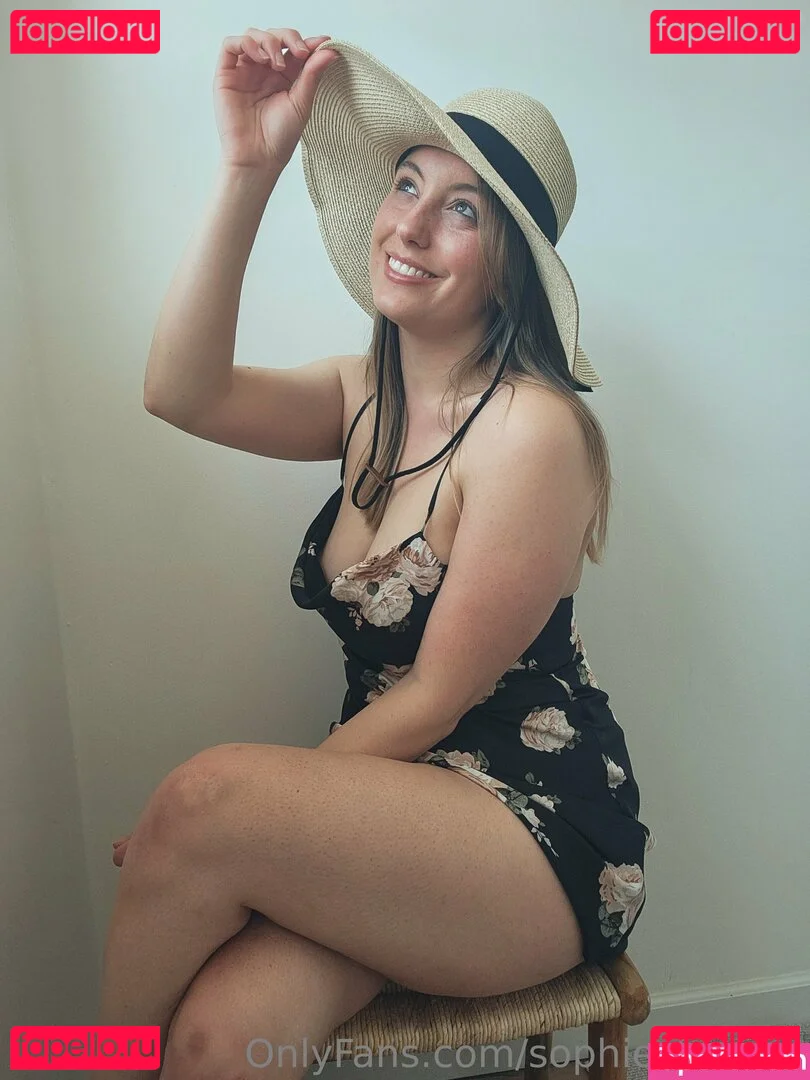 Sophie_fennec Onlyfans Photo Gallery 