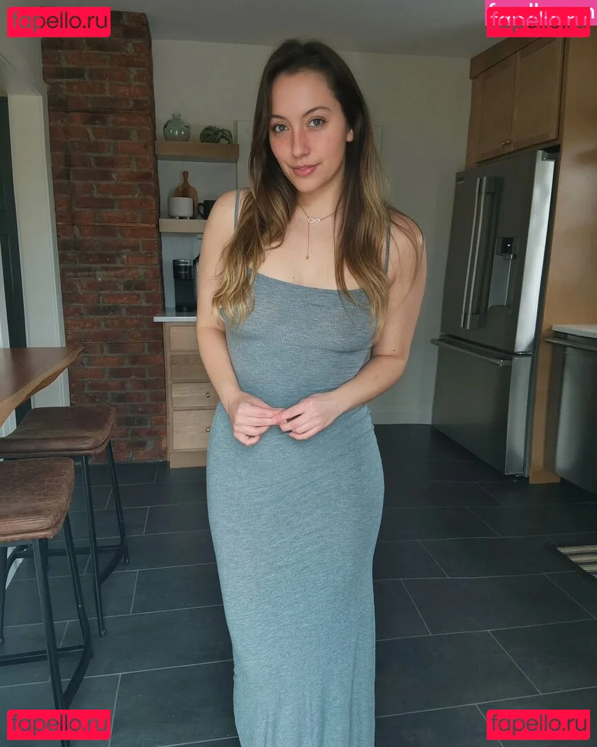 Sophie_fennec Onlyfans Photo Gallery 