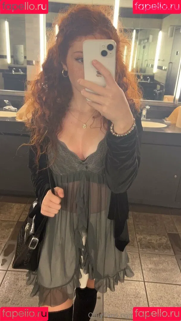 Livia Paige Onlyfans Photo Gallery 