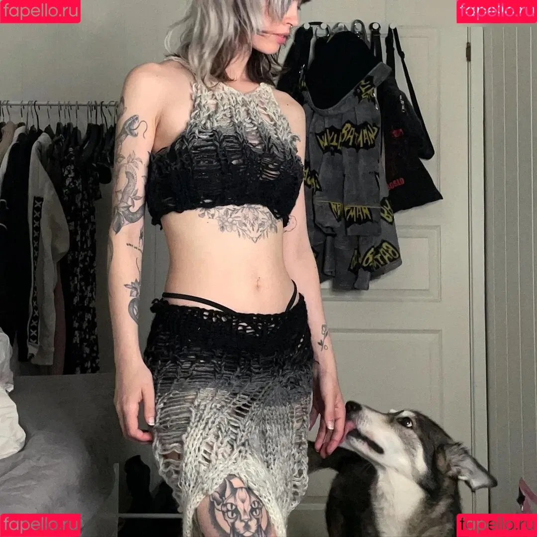 julianneiwj Onlyfans Photo Gallery 