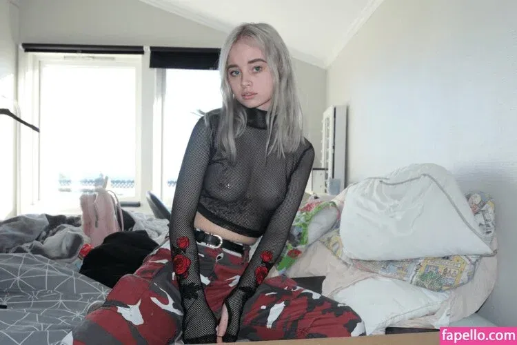 julianneiwj Onlyfans Photo Gallery 