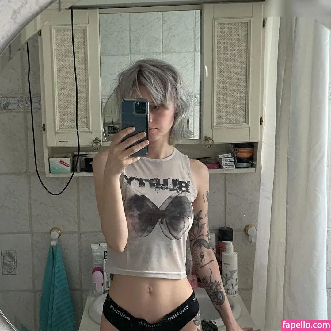 julianneiwj Onlyfans Photo Gallery 