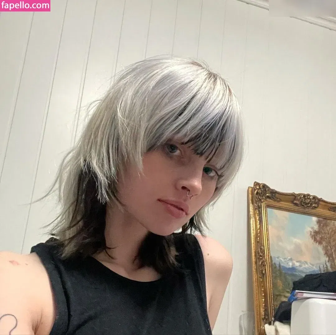 julianneiwj Onlyfans Photo Gallery 