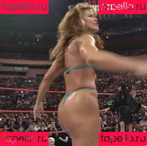 lisamorettiofficial Onlyfans Photo Gallery 