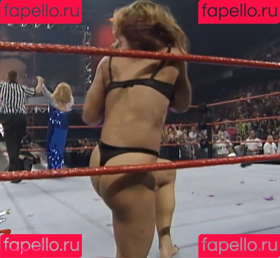 lisamorettiofficial Onlyfans Photo Gallery 