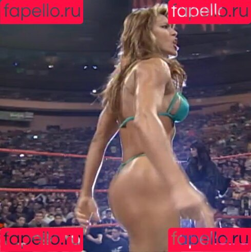 lisamorettiofficial Onlyfans Photo Gallery 