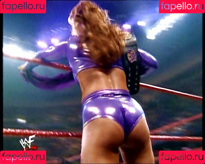 lisamorettiofficial Onlyfans Photo Gallery 