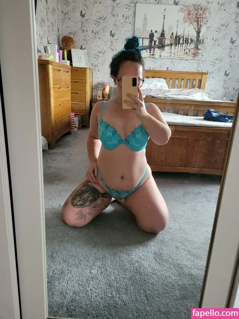 FlirtyDaniellaX Onlyfans Photo Gallery 