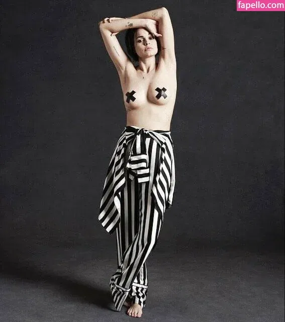 Lina Esco Onlyfans Photo Gallery 