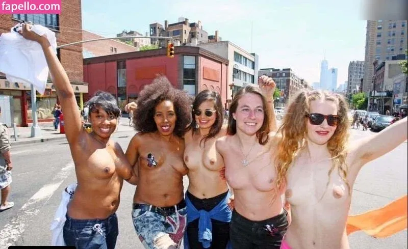 Lina Esco Onlyfans Photo Gallery 