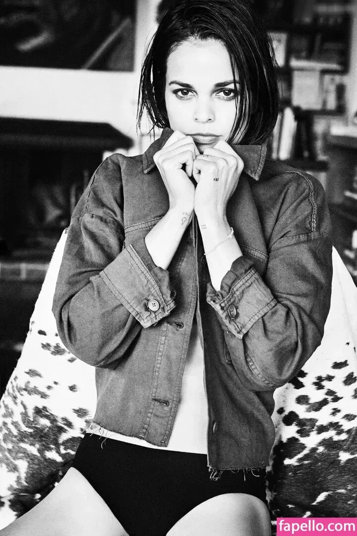 Lina Esco Onlyfans Photo Gallery 