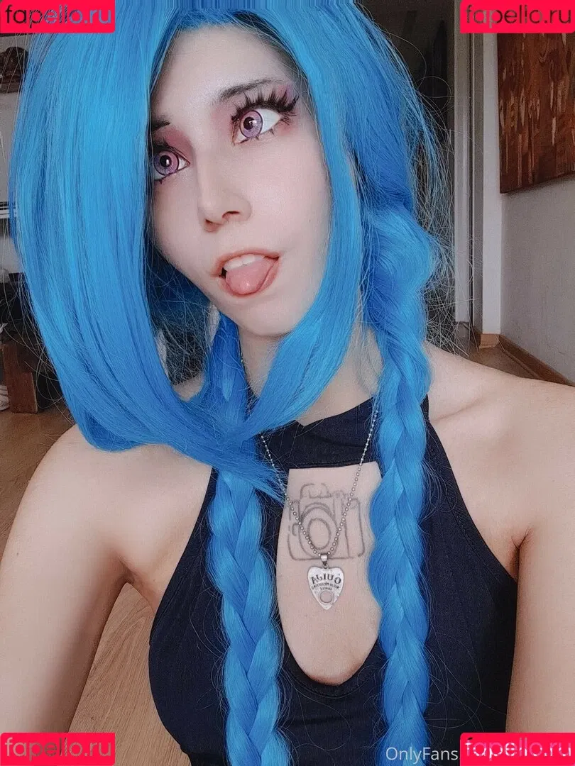 nyauri11 Onlyfans Photo Gallery 