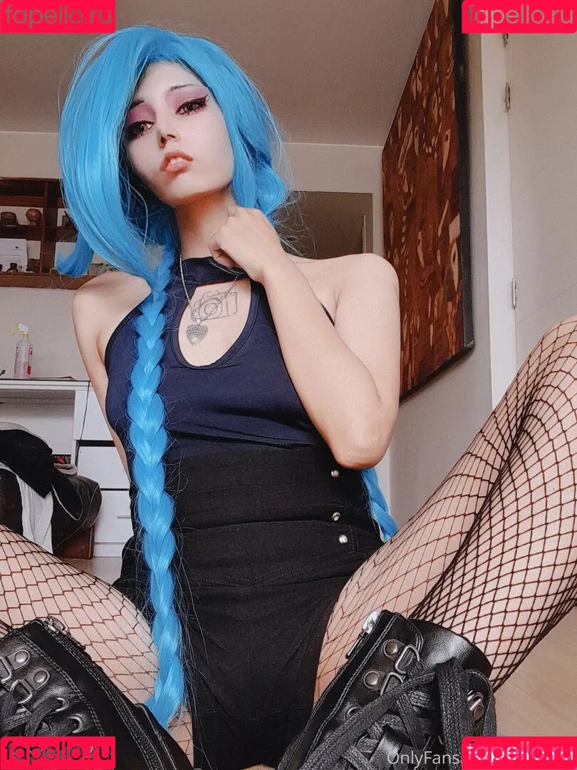 nyauri11 Onlyfans Photo Gallery 