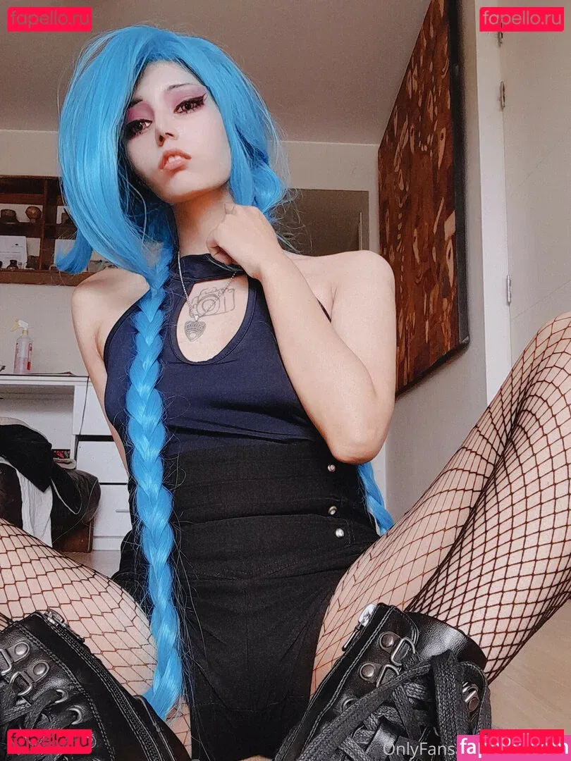 nyauri11 Onlyfans Photo Gallery 