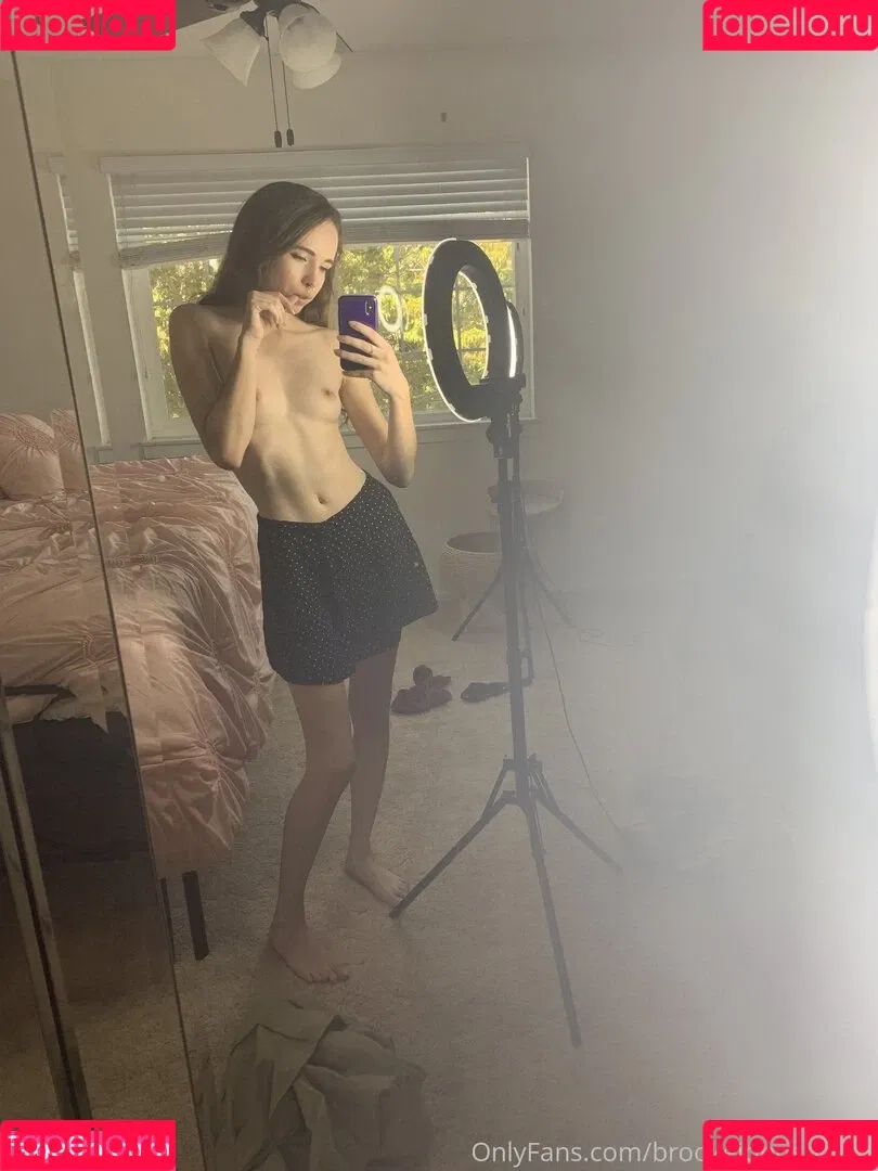 Brooke Johnson Onlyfans Photo Gallery 