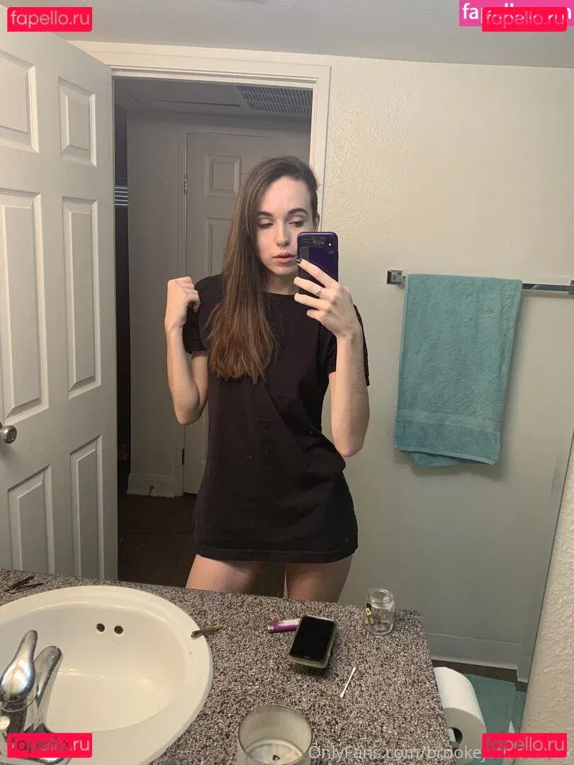 Brooke Johnson Onlyfans Photo Gallery 
