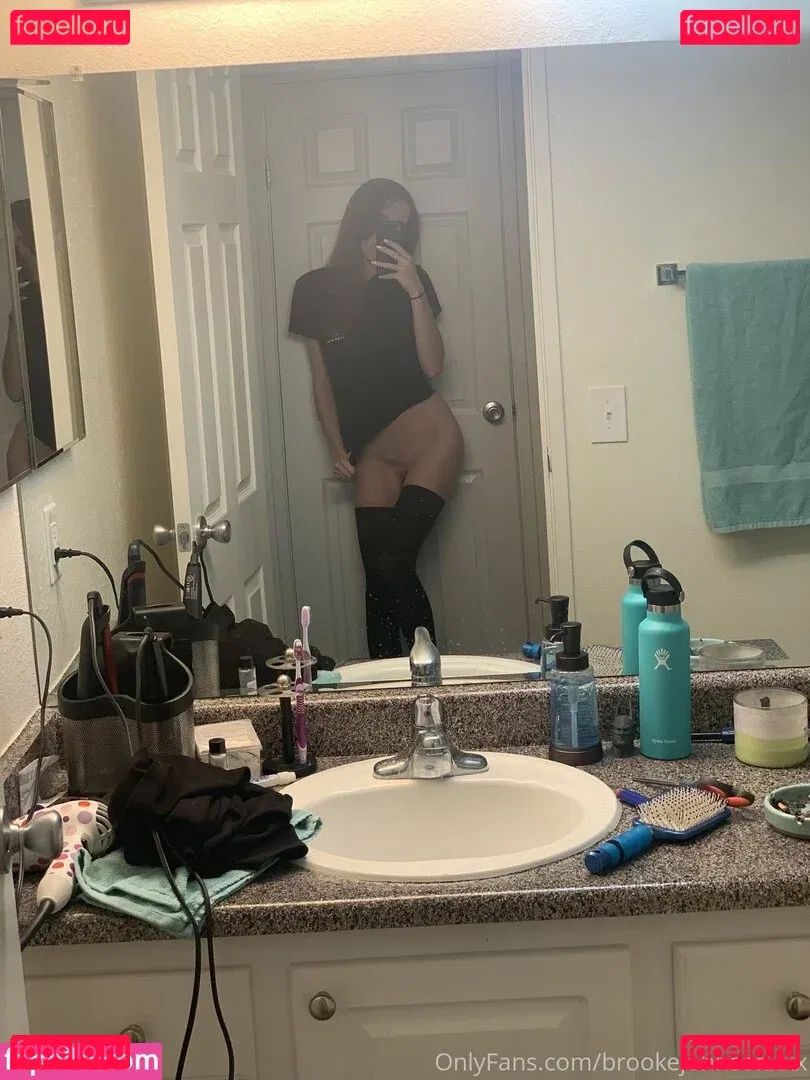 Brooke Johnson Onlyfans Photo Gallery 