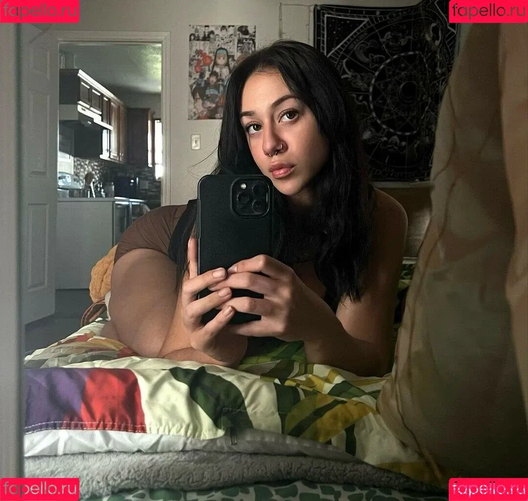 maddiemccrory Onlyfans Photo Gallery 