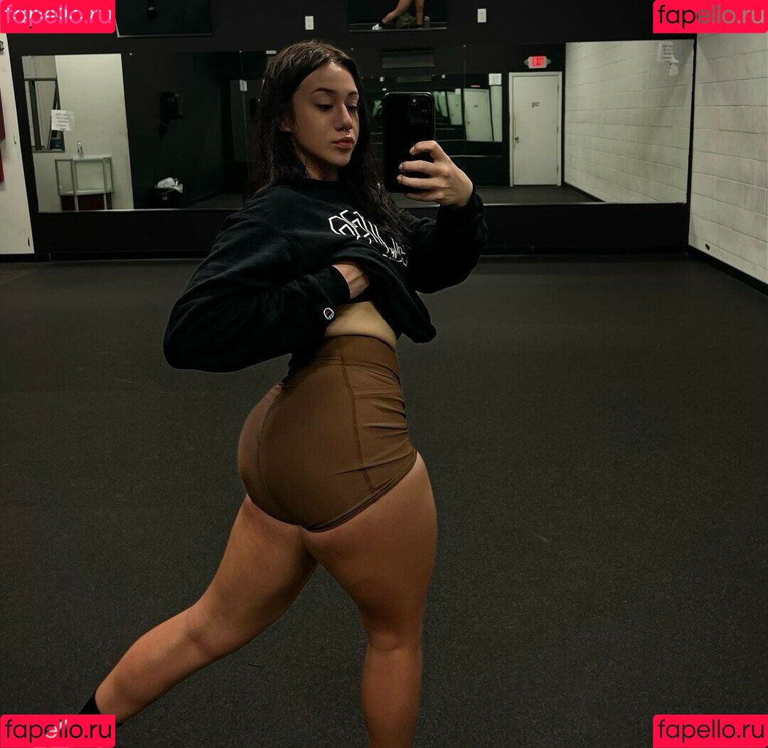 maddiemccrory Onlyfans Photo Gallery 