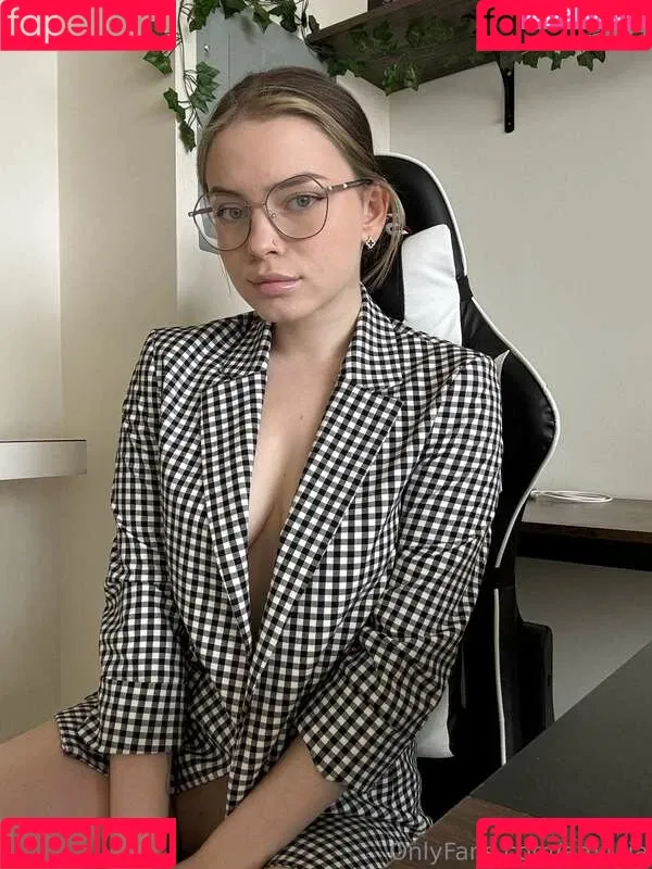 amjulia Onlyfans Photo Gallery 