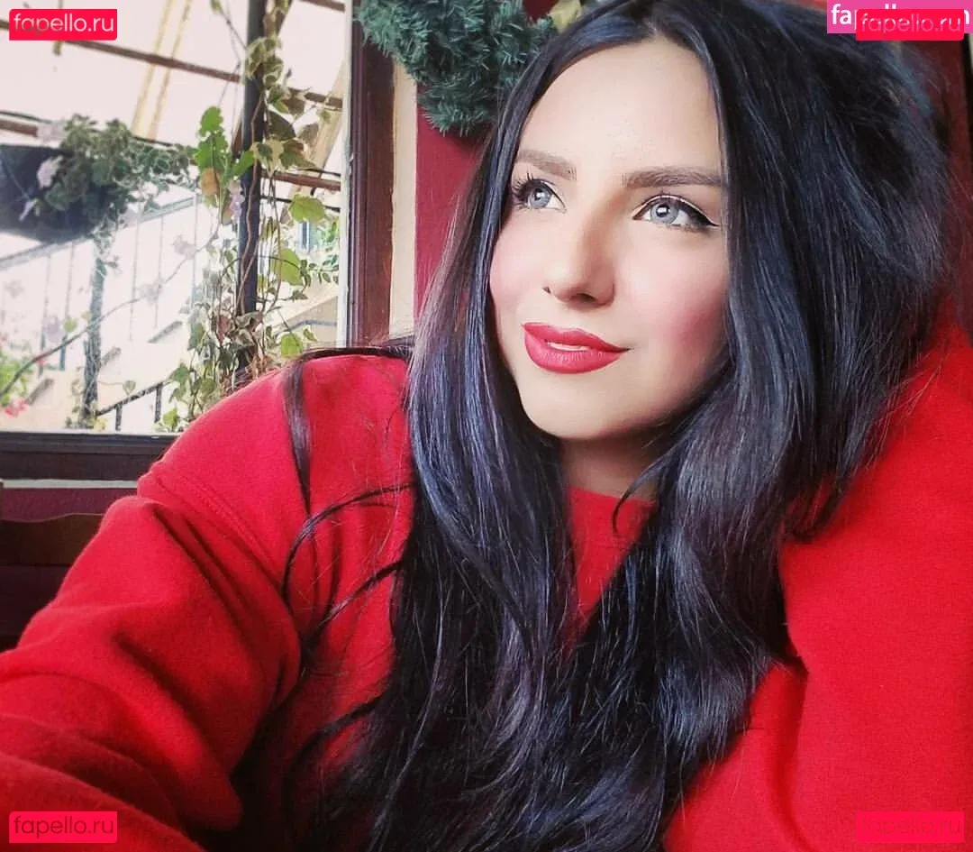 amjulia Onlyfans Photo Gallery 